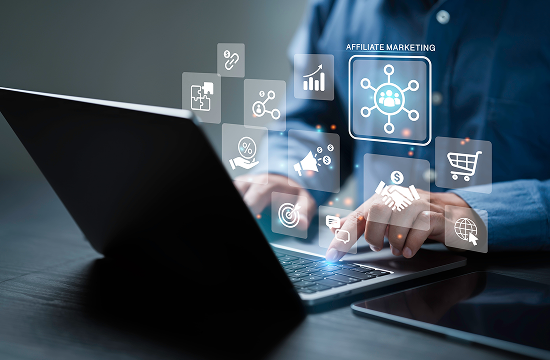 handlowcy analizują wdrożenie platformy B2B handlowcy analizują wdrożenie platformy B2B